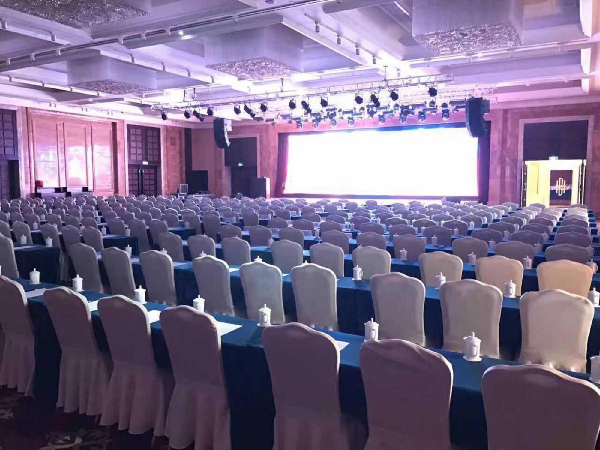 Jinan Luxury Blue Horizon Hotel Buitenkant foto